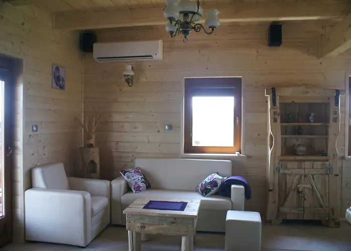 Дом отдыха Nad Jeziorem Blanki *